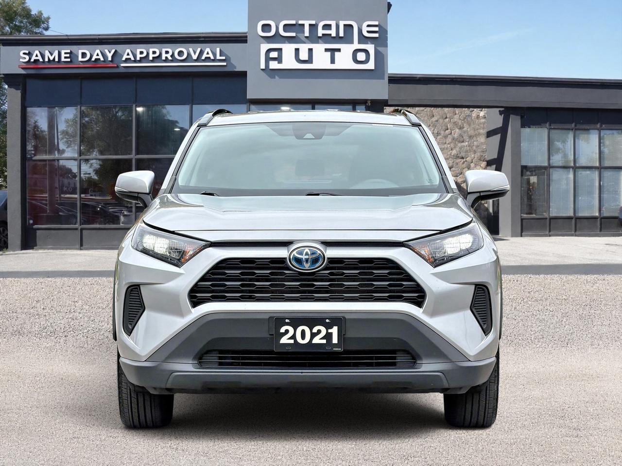 2021 Toyota RAV4 Hybrid LE AWD Photo1