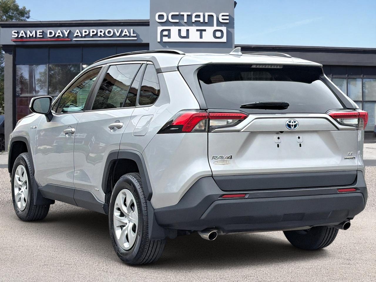 2021 Toyota RAV4 Hybrid LE AWD Photo
