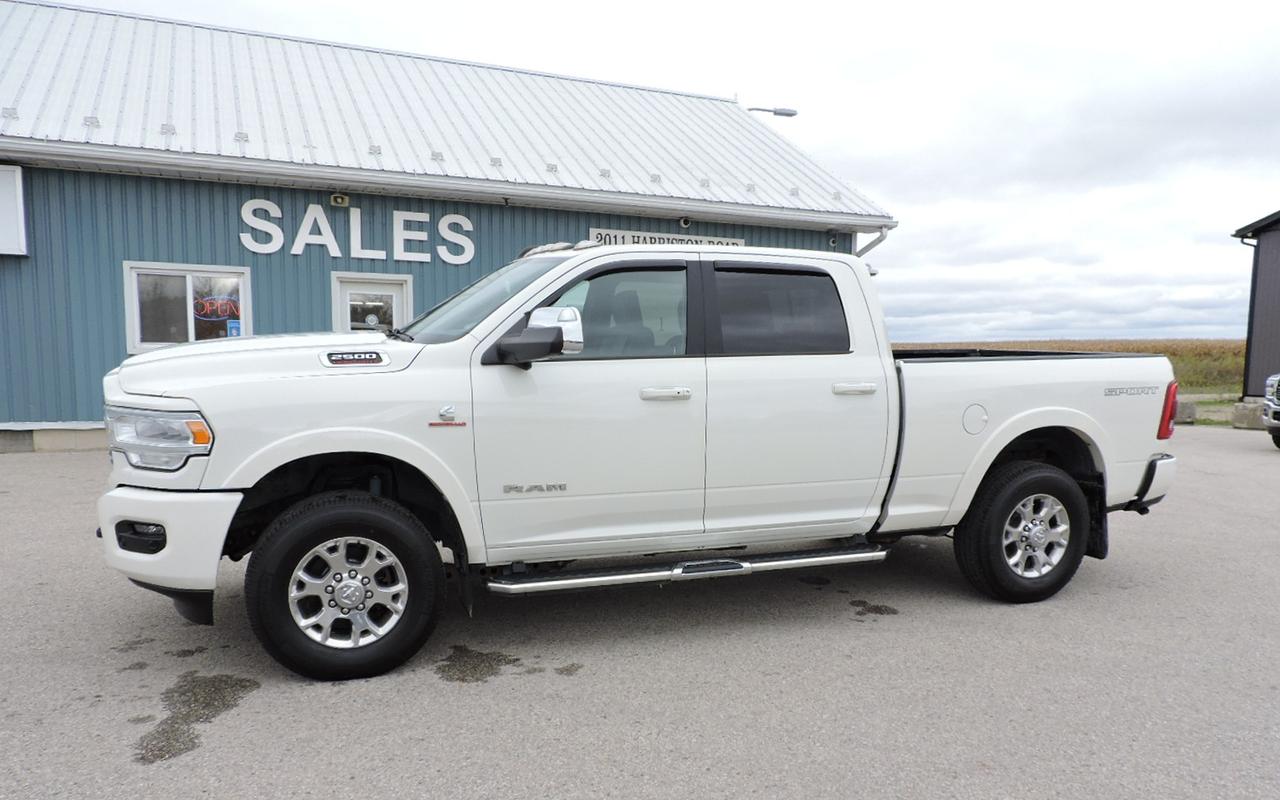 2019 RAM 2500 Laramie 6.7L 4X4 Leather Loaded New Brakes 101000K Photo