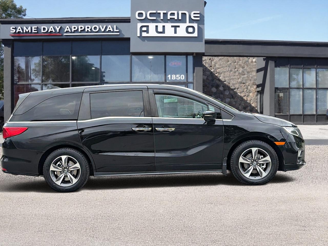 2018 Honda Odyssey EX-L Navi Auto Photo