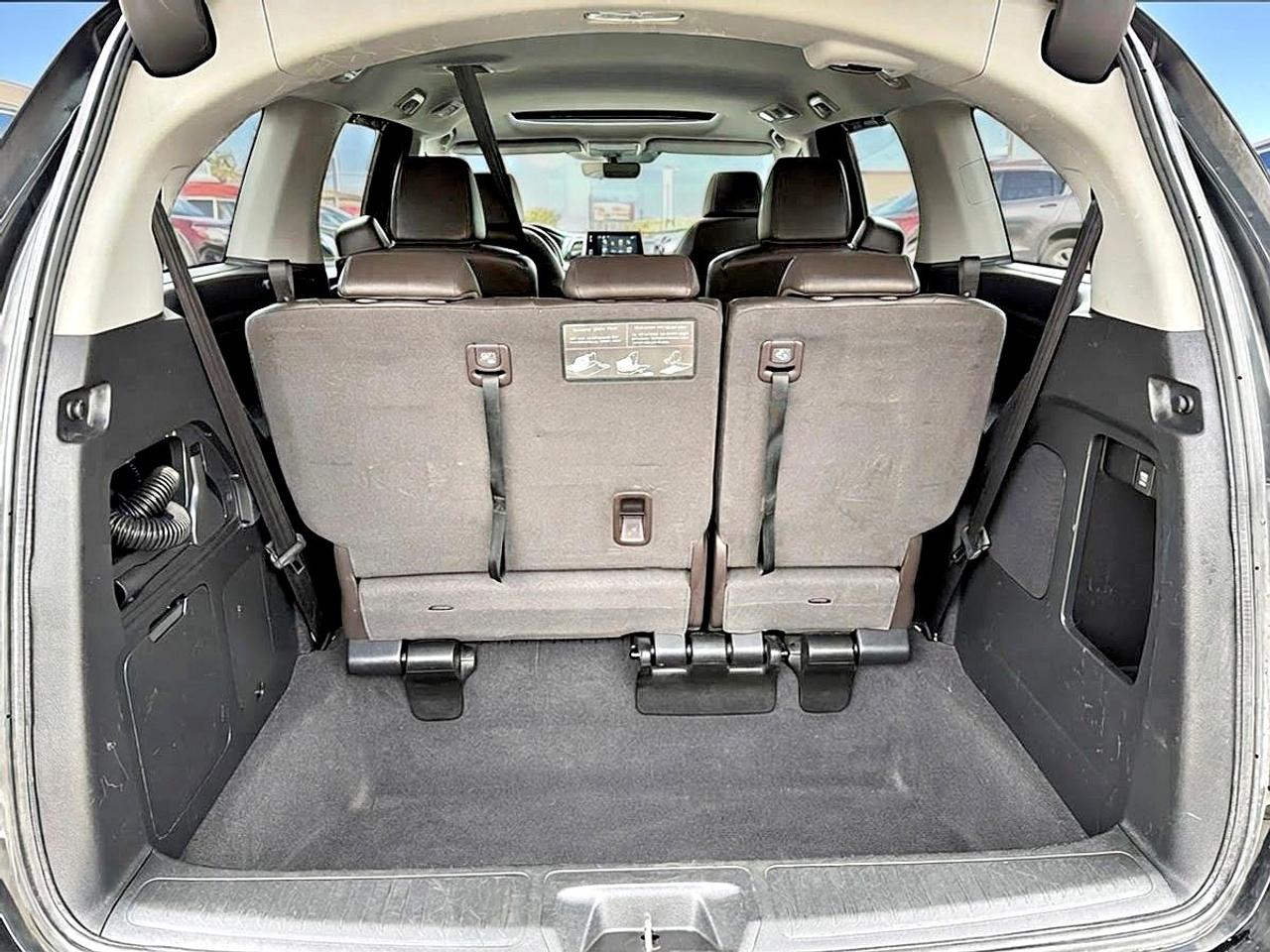 2018 Honda Odyssey EX-L Navi Auto Photo
