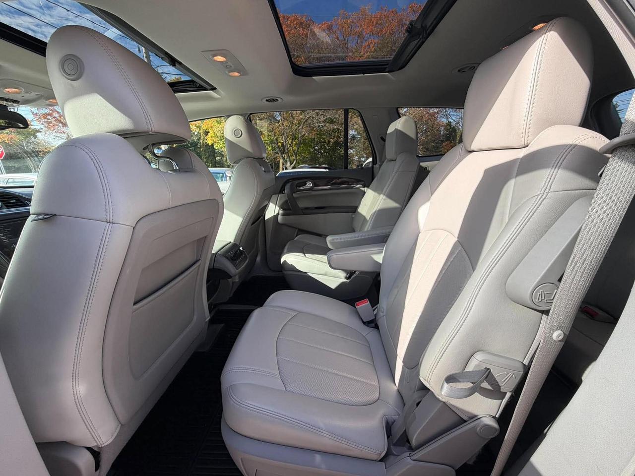 2017 Buick Enclave AWD 4dr Premium Photo