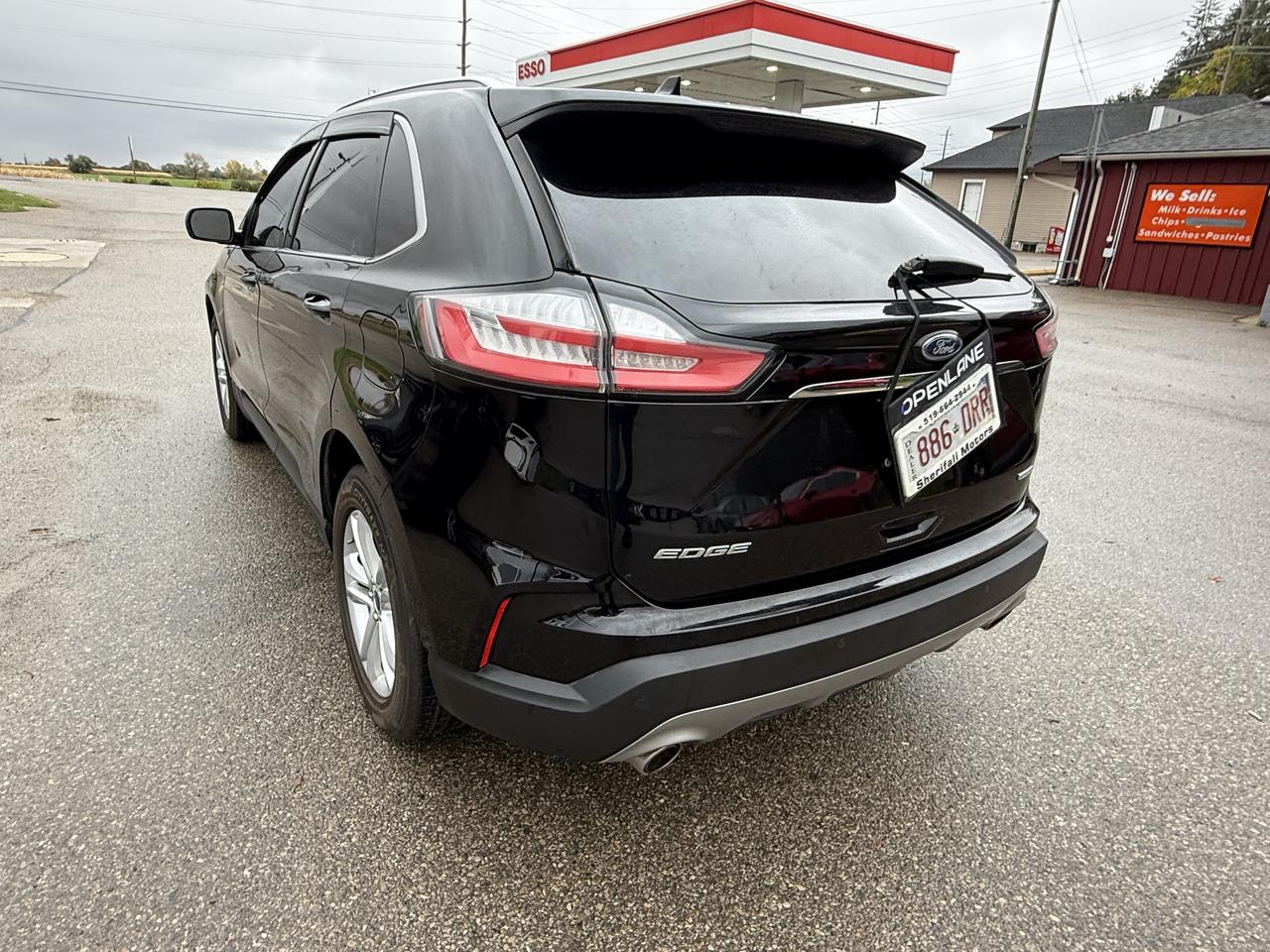 2019 Ford Edge SEL Photo