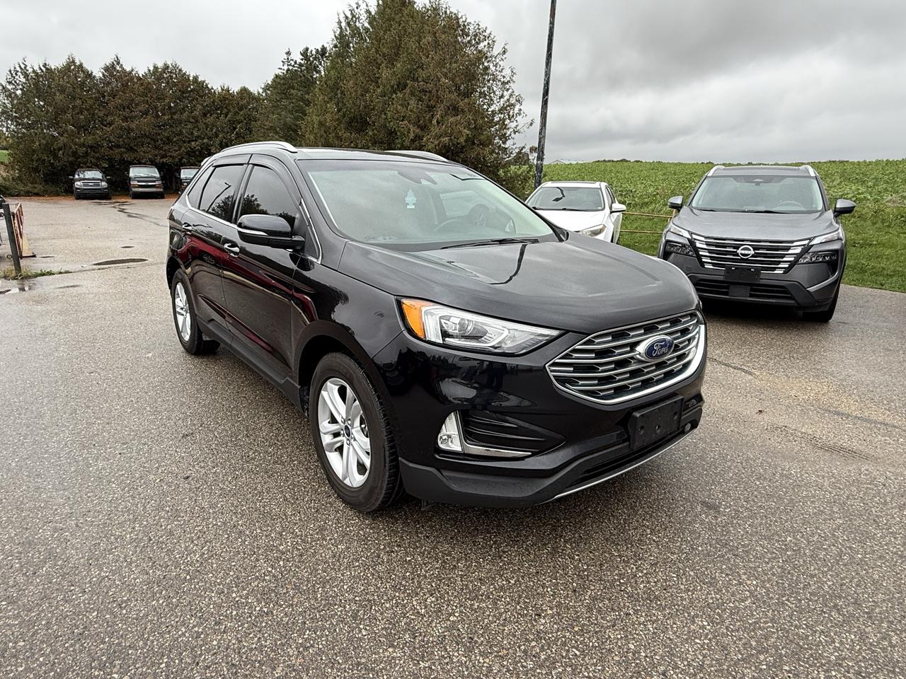 2019 Ford Edge SEL Photo
