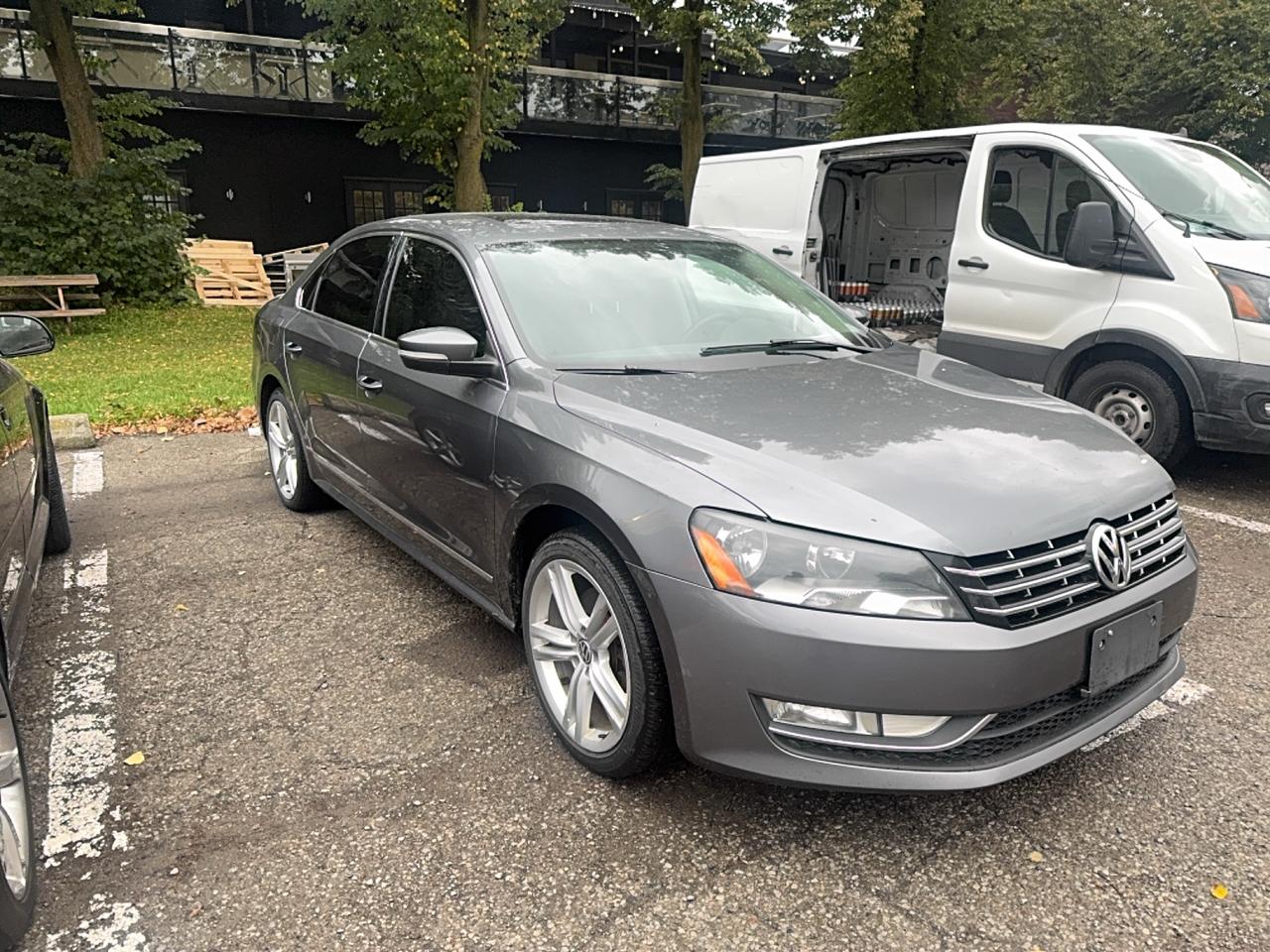 2013 Volkswagen Passat COMFORTLINE Photo2