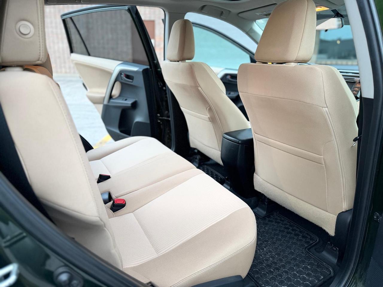 2013 Toyota RAV4 AWD 4dr XLE Photo