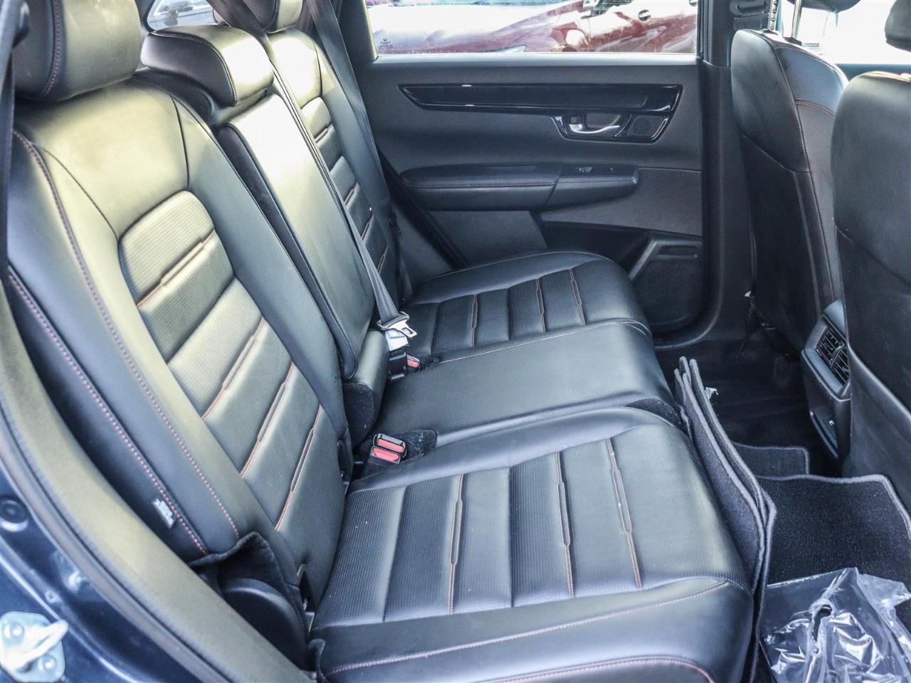 2023 Honda CR-V Hybrid Touring AWD Photo