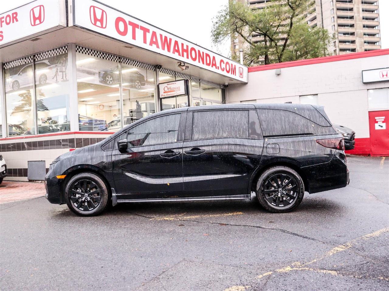 2026 Honda Odyssey Sport Auto Photo4