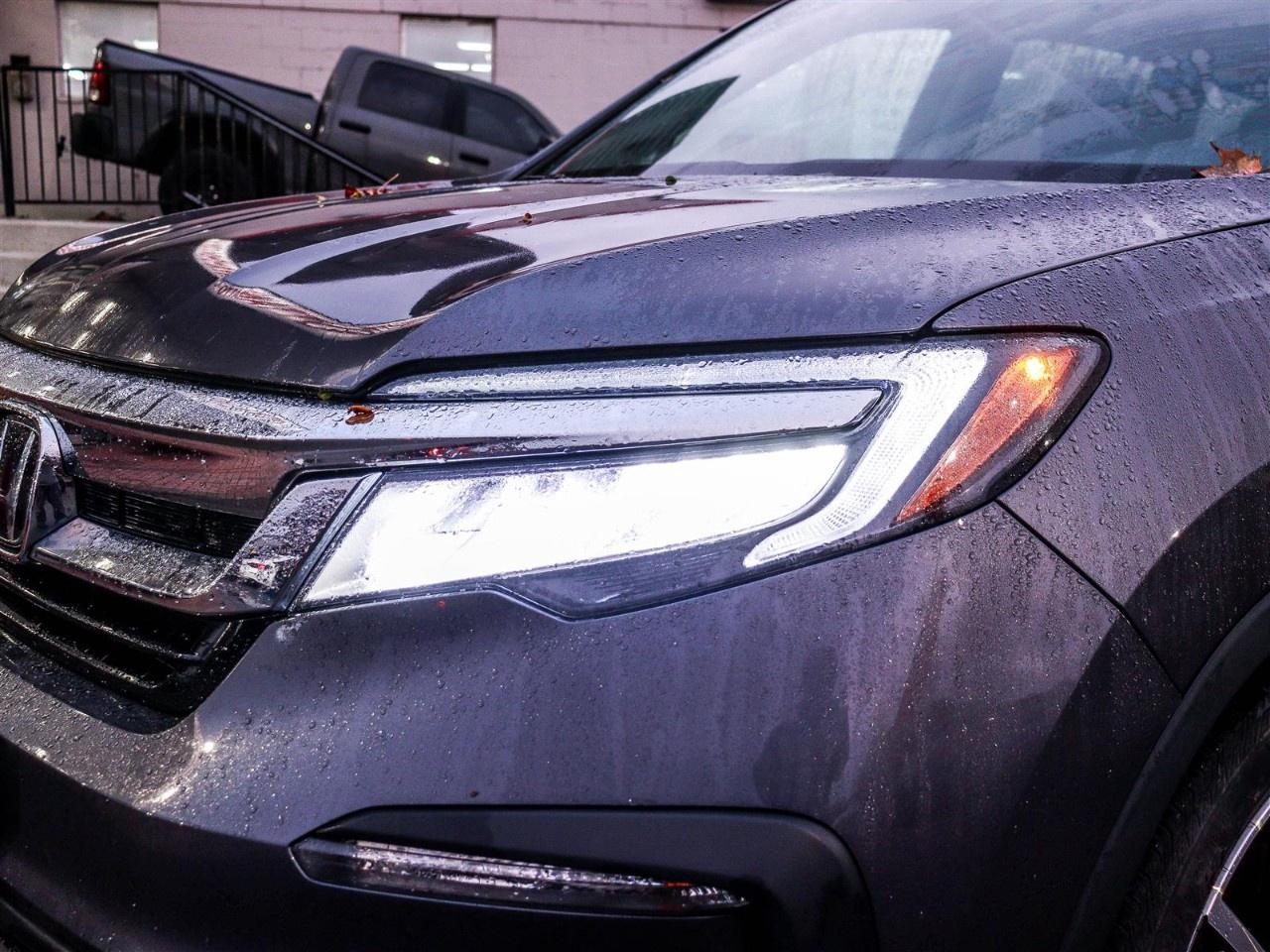 2022 Honda Pilot Touring 7-Passenger AWD Photo