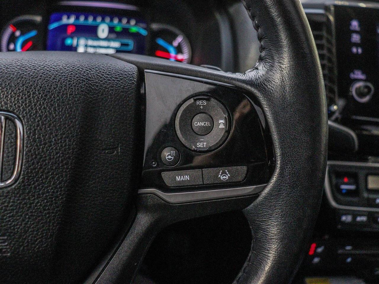 2022 Honda Pilot Touring 7-Passenger AWD Photo