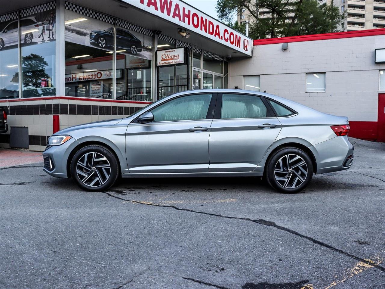 2024 Volkswagen Jetta Highline auto Photo