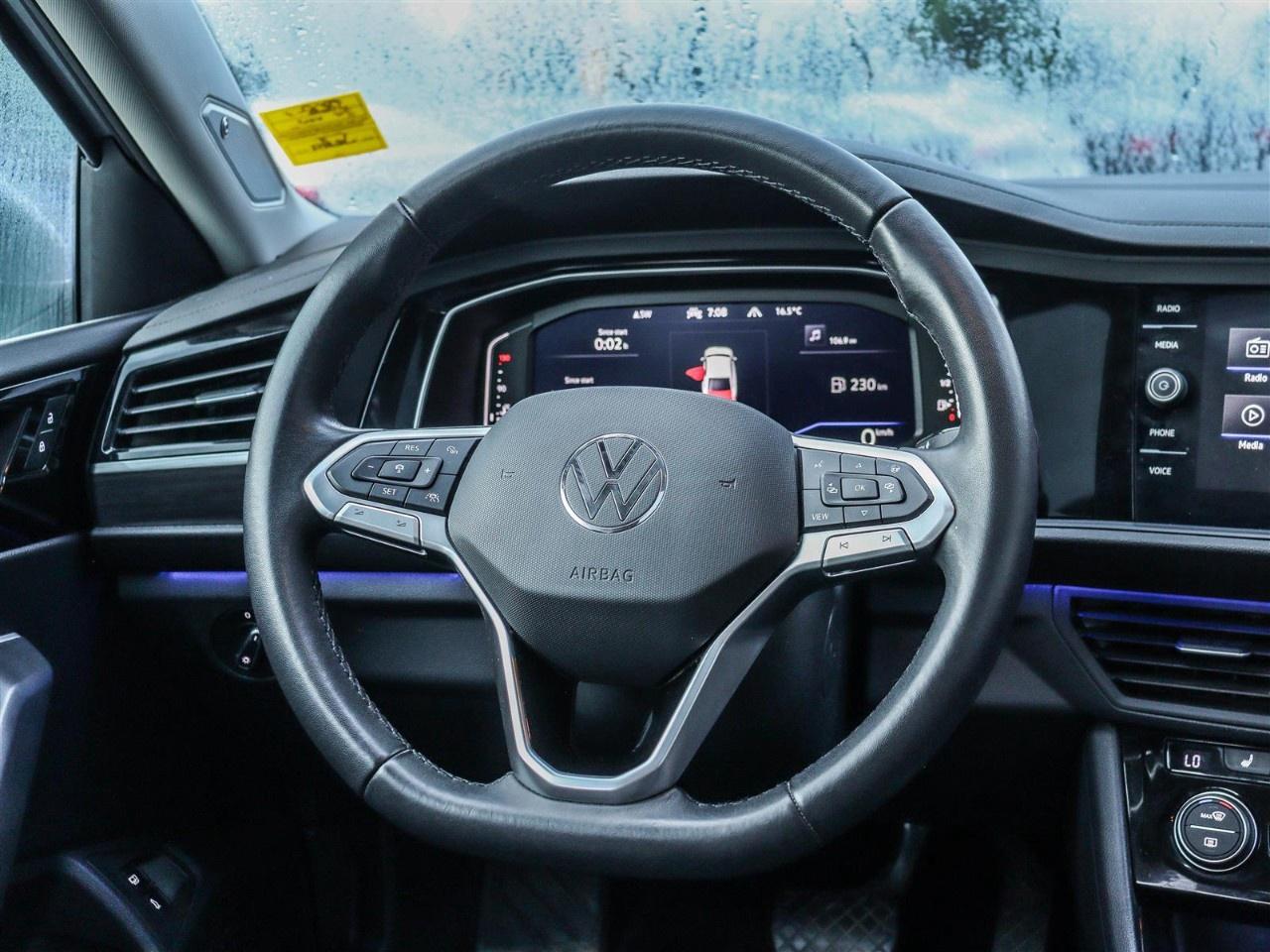 2024 Volkswagen Jetta Highline auto Photo