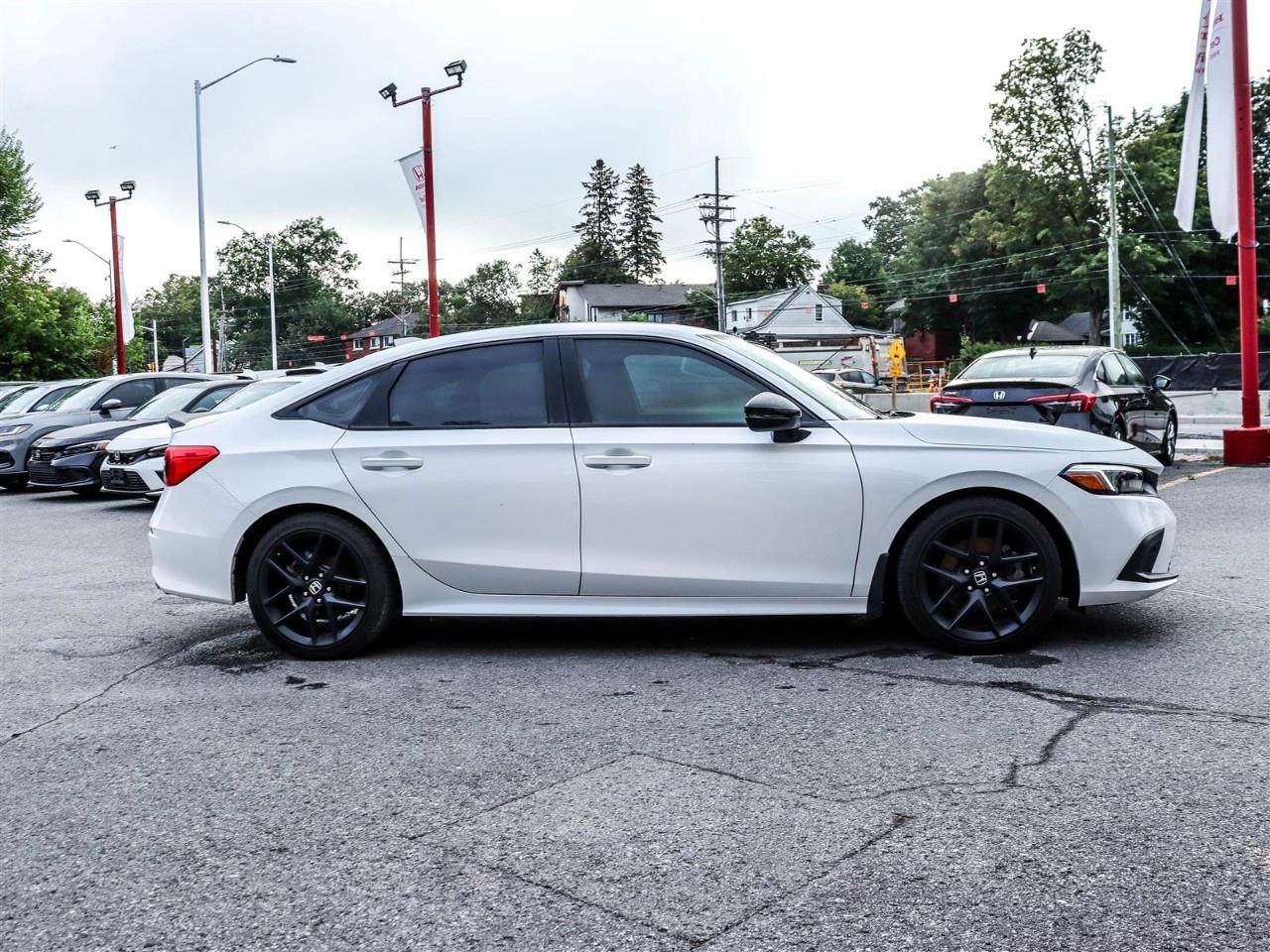 2023 Honda Civic SI SEDAN MANUAL Photo
