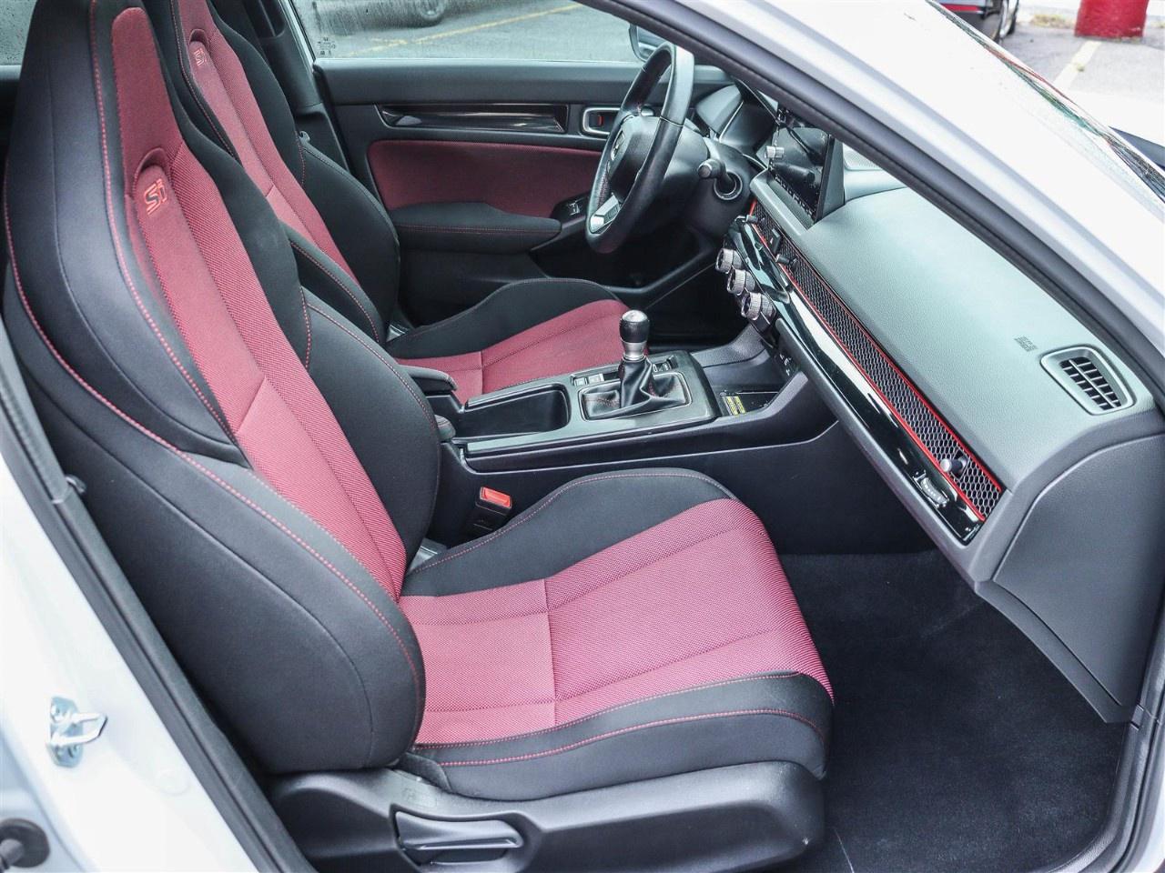 2023 Honda Civic SI SEDAN MANUAL Photo