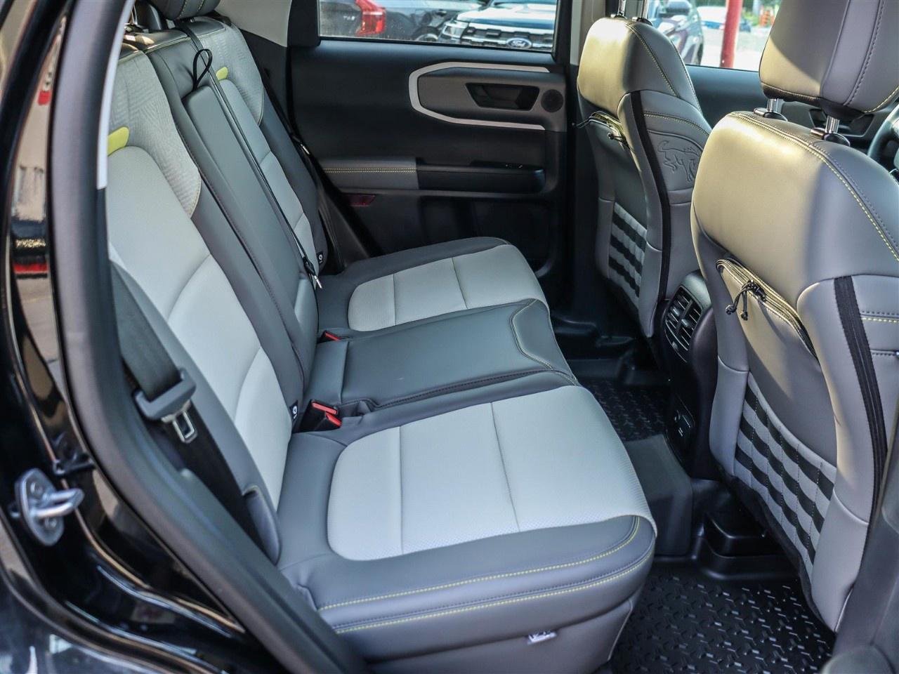 2025 Ford Bronco Sport Badlands 4x4 Photo