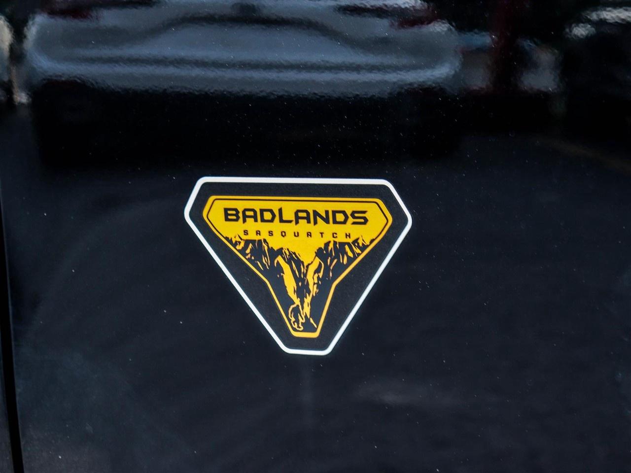 2025 Ford Bronco Sport Badlands 4x4 Photo