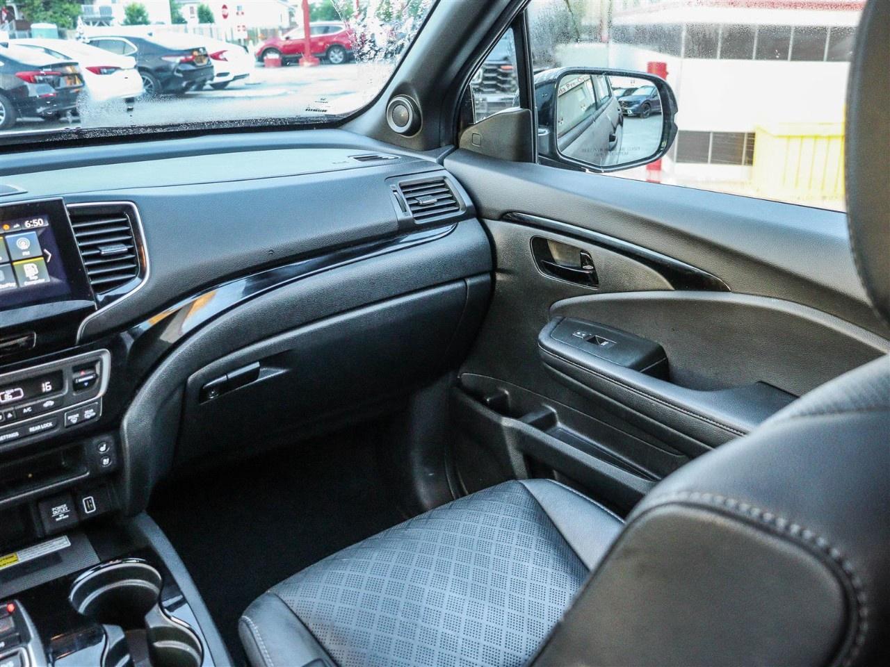 2023 Honda Passport Touring AWD Photo