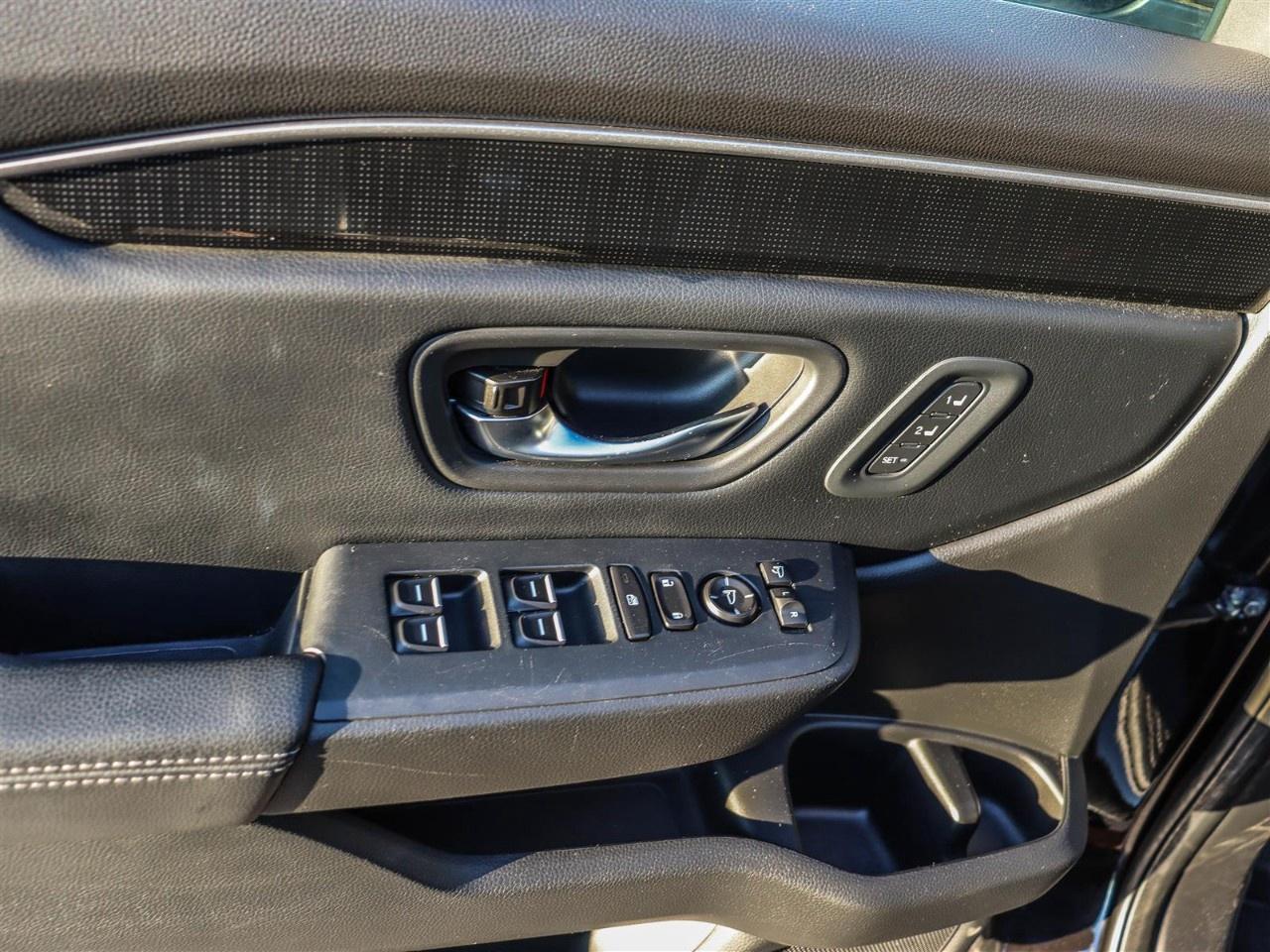 2023 Honda Pilot Touring AWD Photo