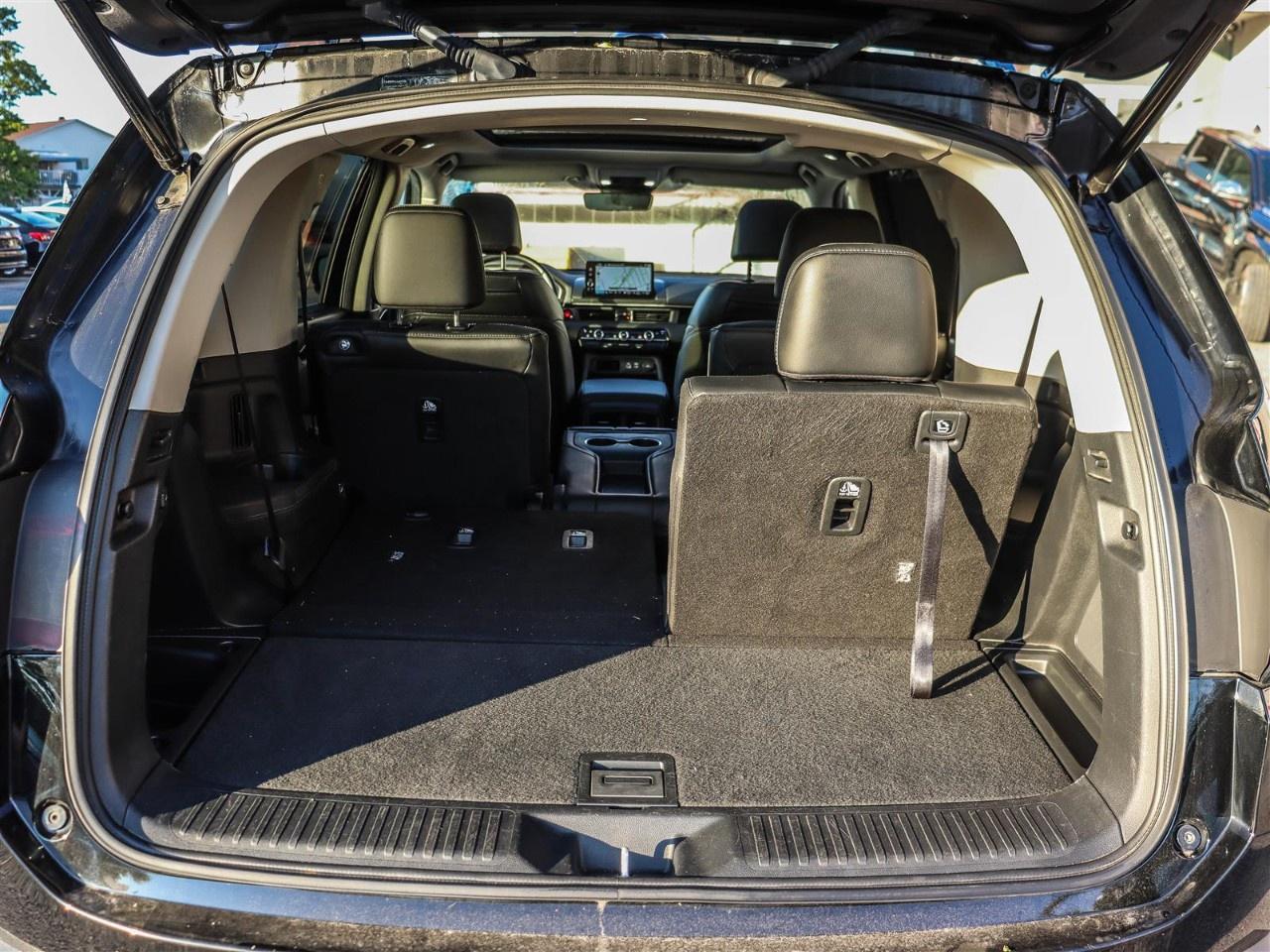 2023 Honda Pilot Touring AWD Photo