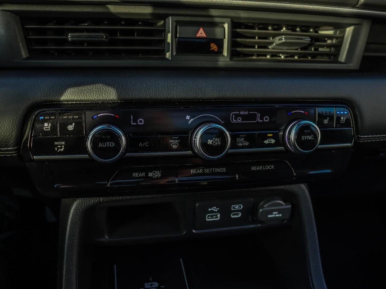 2023 Honda Pilot Touring AWD Photo