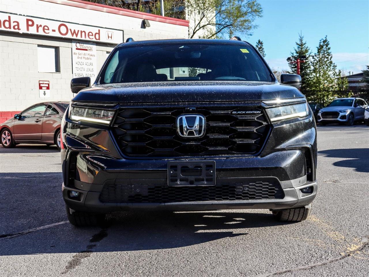 2023 Honda Pilot Black Edition AWD Photo1
