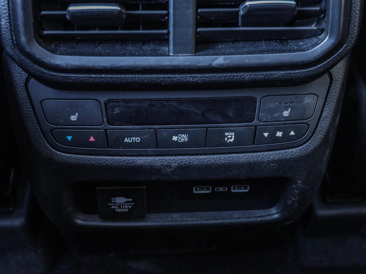 2023 Honda Pilot Black Edition AWD Photo