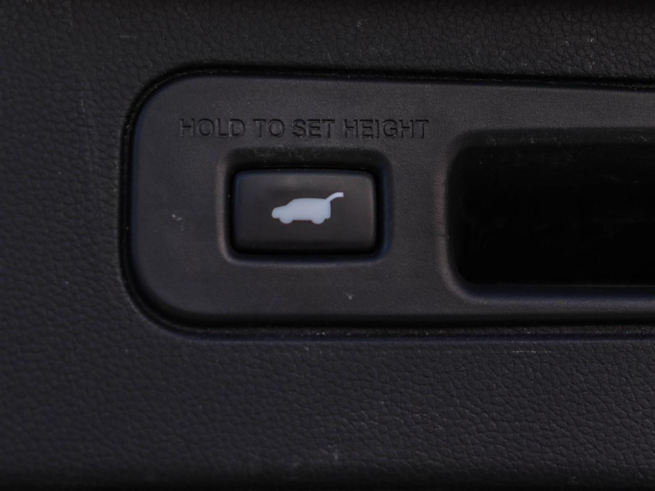 2023 Honda Pilot Black Edition AWD Photo