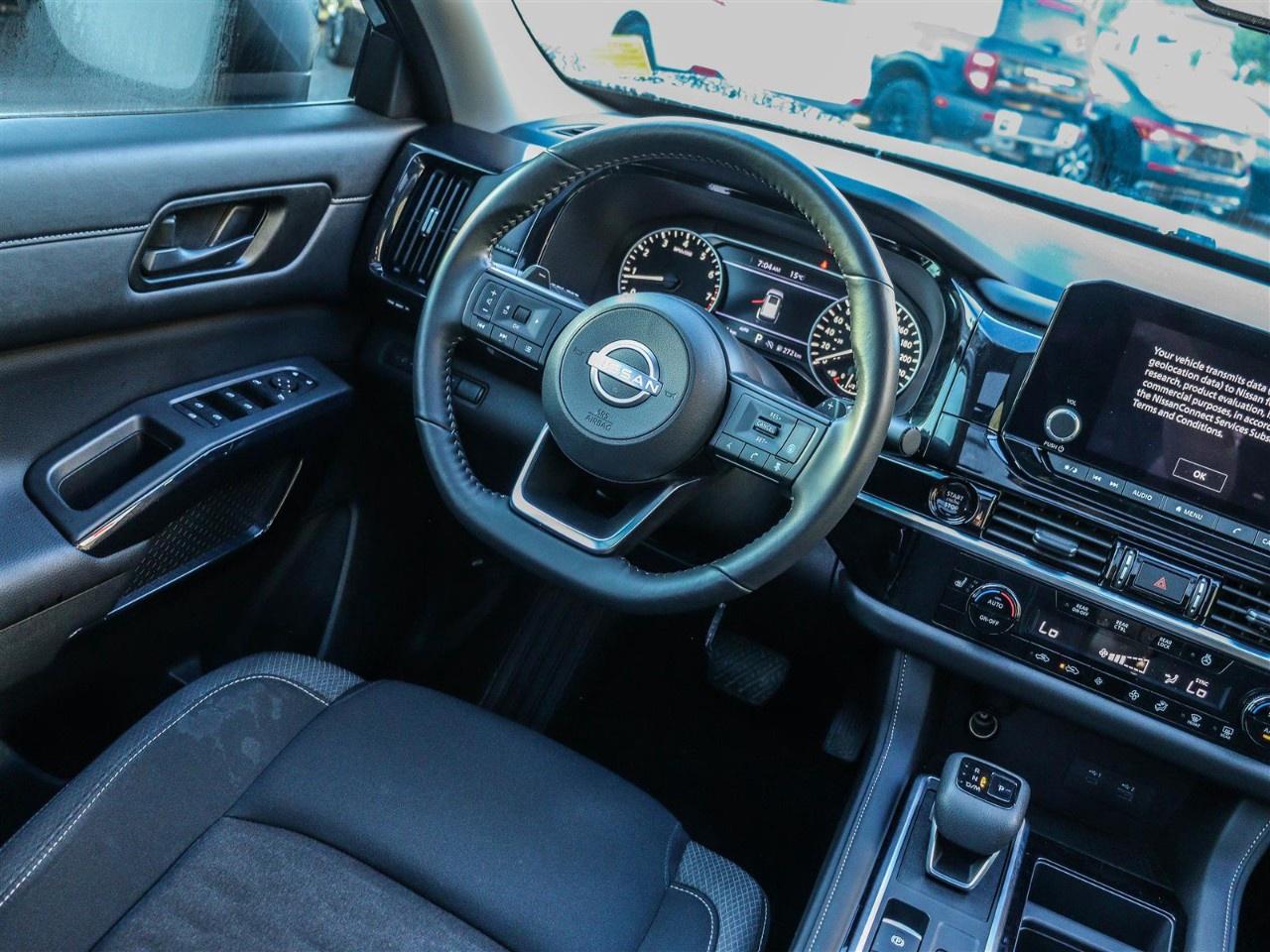 2025 Nissan Pathfinder  Photo