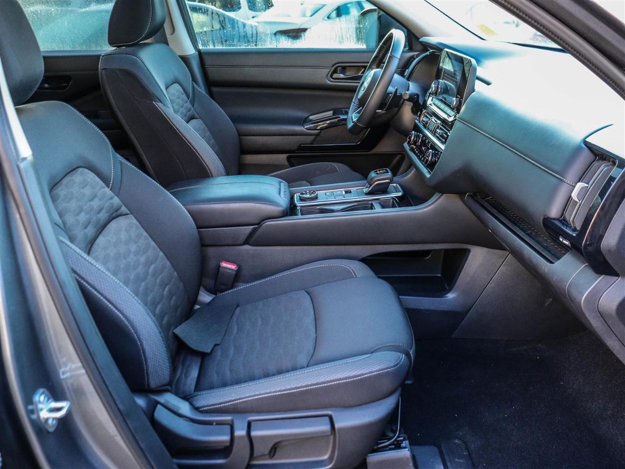 2025 Nissan Pathfinder  Photo