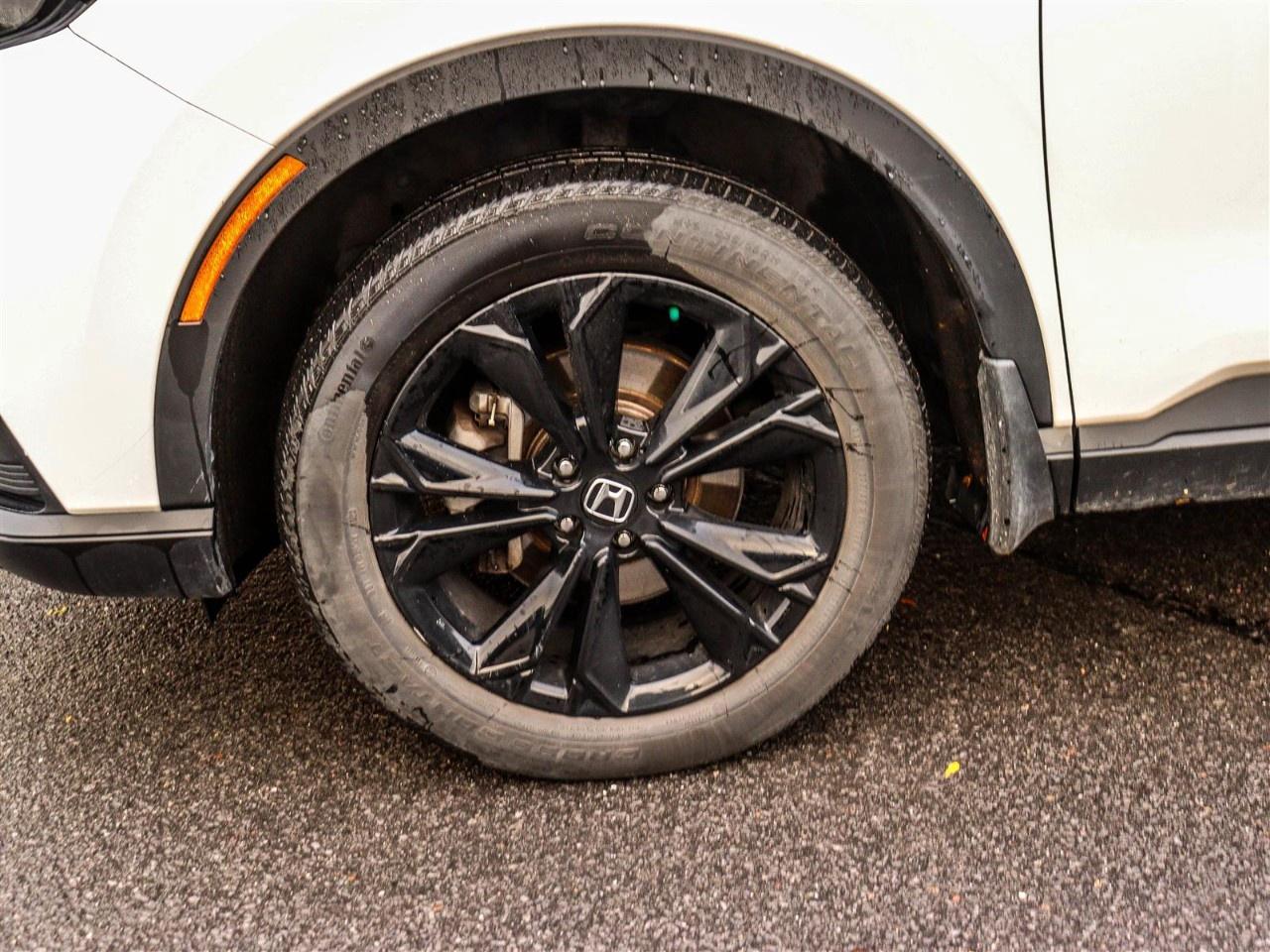 2023 Honda CR-V Hybrid Touring AWD Photo