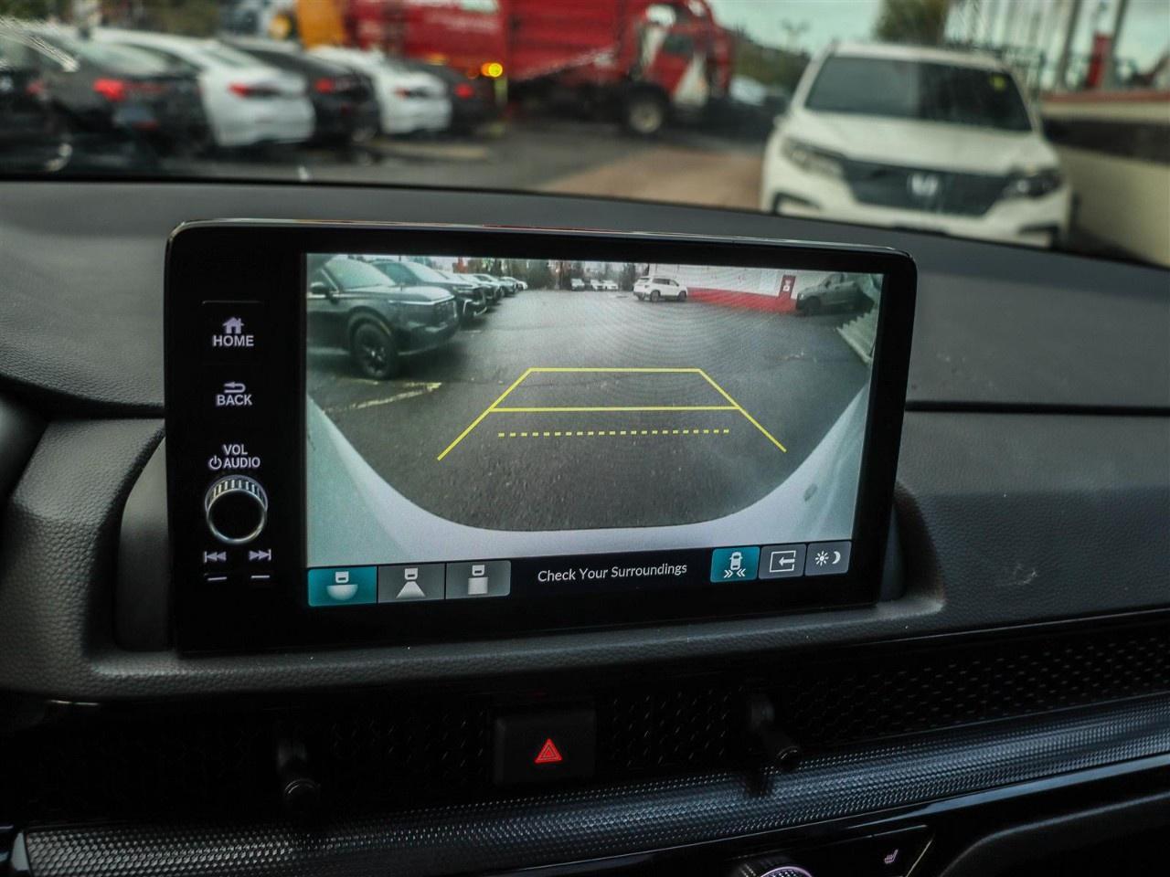 2023 Honda CR-V Hybrid Touring AWD Photo