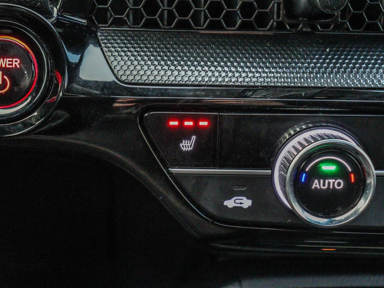 2023 Honda CR-V Hybrid Touring AWD Photo