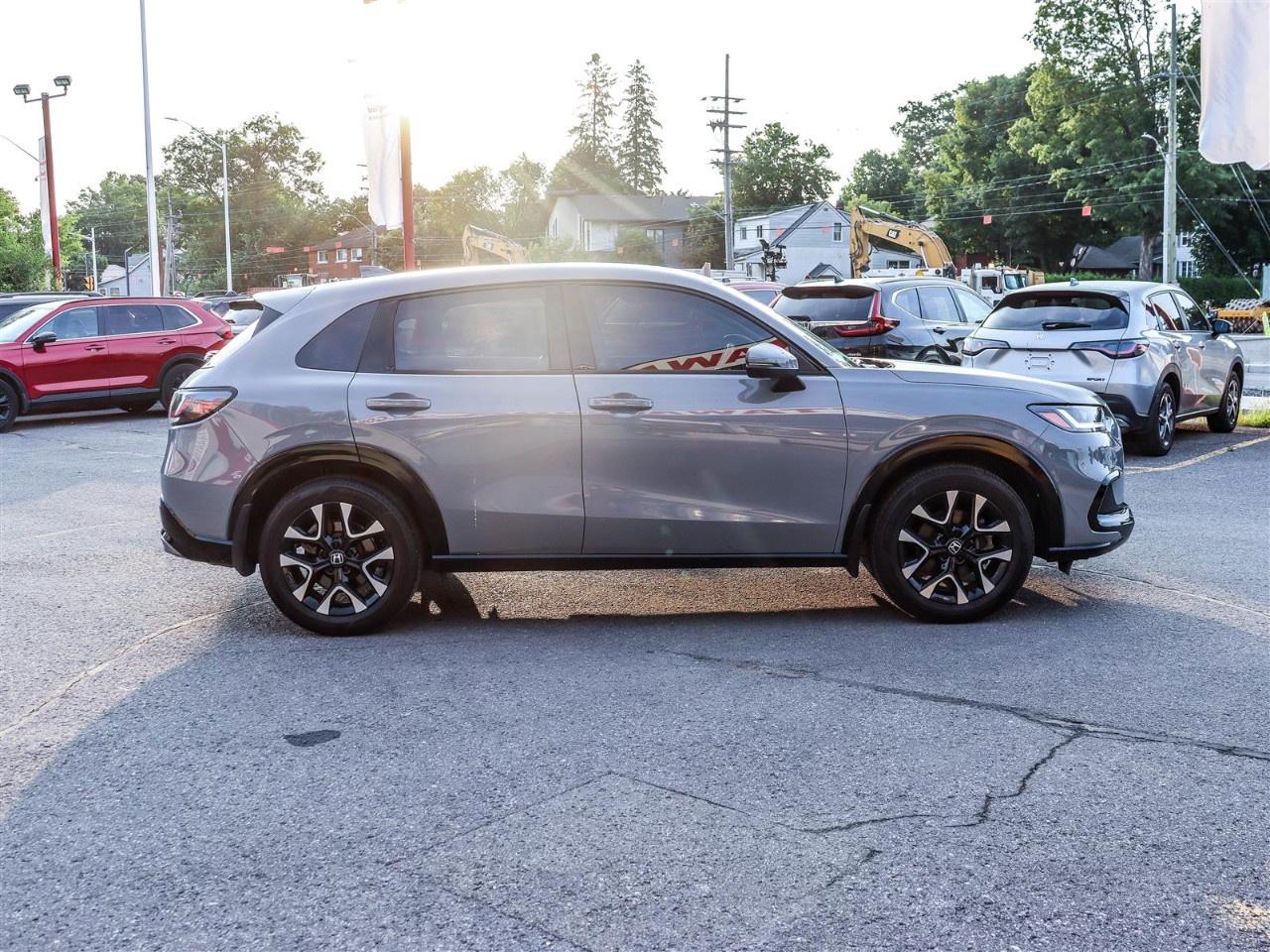2026 Honda HR-V EX-L AWD CVT Photo2
