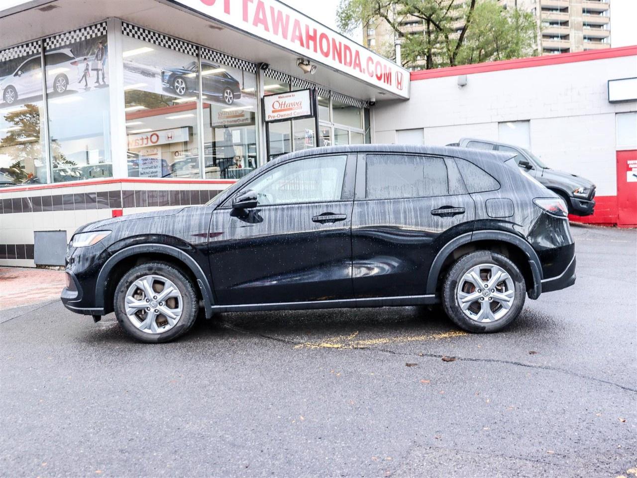 2024 Honda HR-V LX-B AWD CVT Photo4