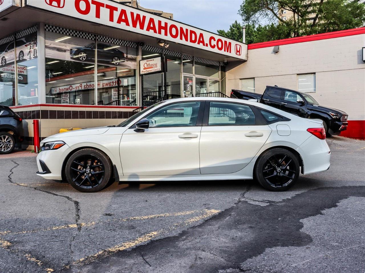 2024 Honda Civic Sedan SPORT CVT SEDAN Photo4
