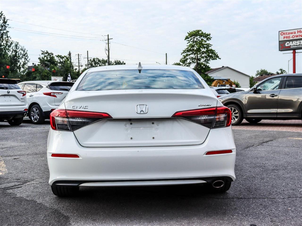 2024 Honda Civic Sedan SPORT CVT SEDAN Photo