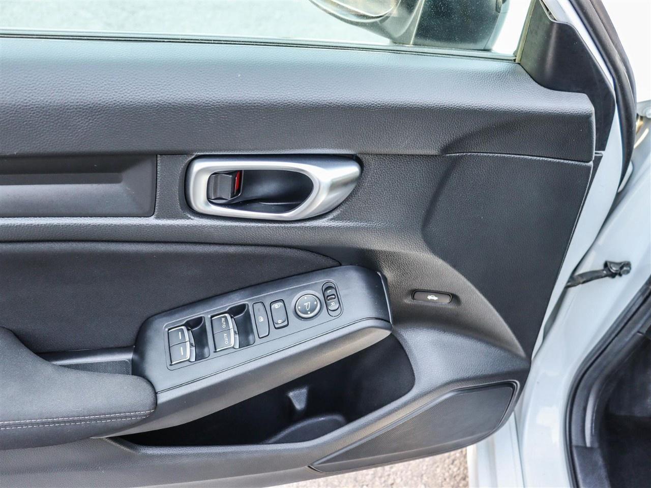 2024 Honda Civic Sedan SPORT CVT SEDAN Photo