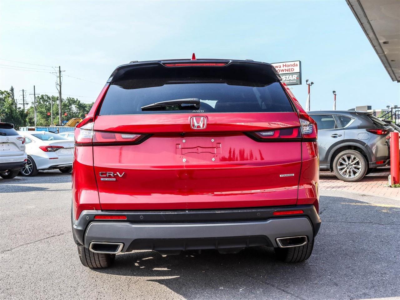 2023 Honda CR-V Hybrid Touring AWD Photo