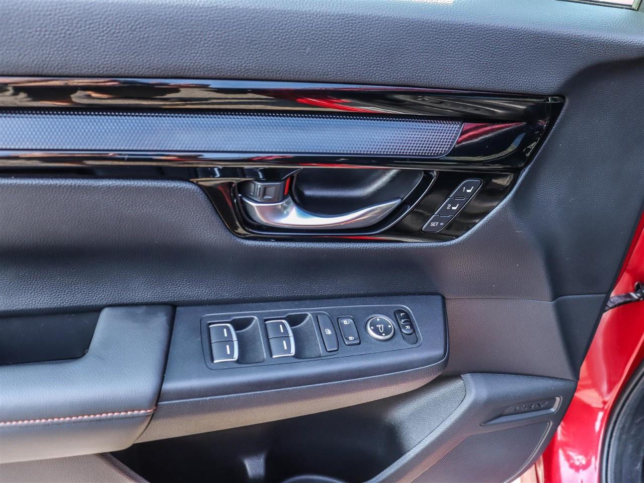 2023 Honda CR-V Hybrid Touring AWD Photo
