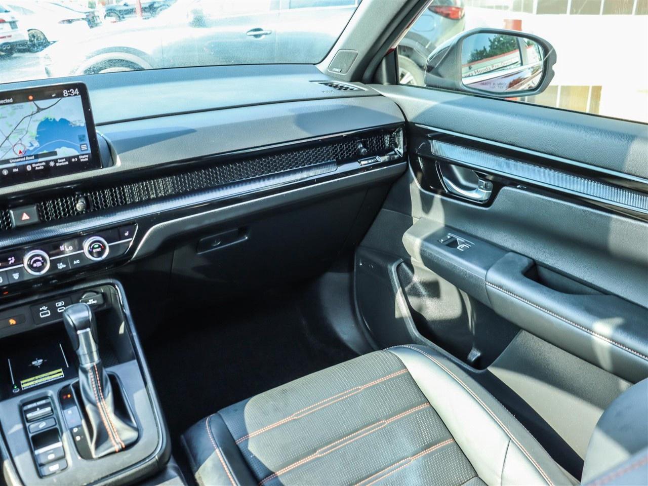 2023 Honda CR-V Hybrid Touring AWD Photo