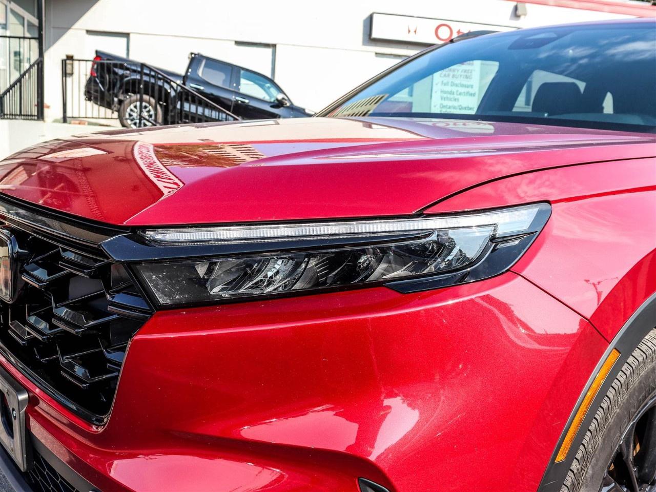 2023 Honda CR-V Hybrid Touring AWD Photo