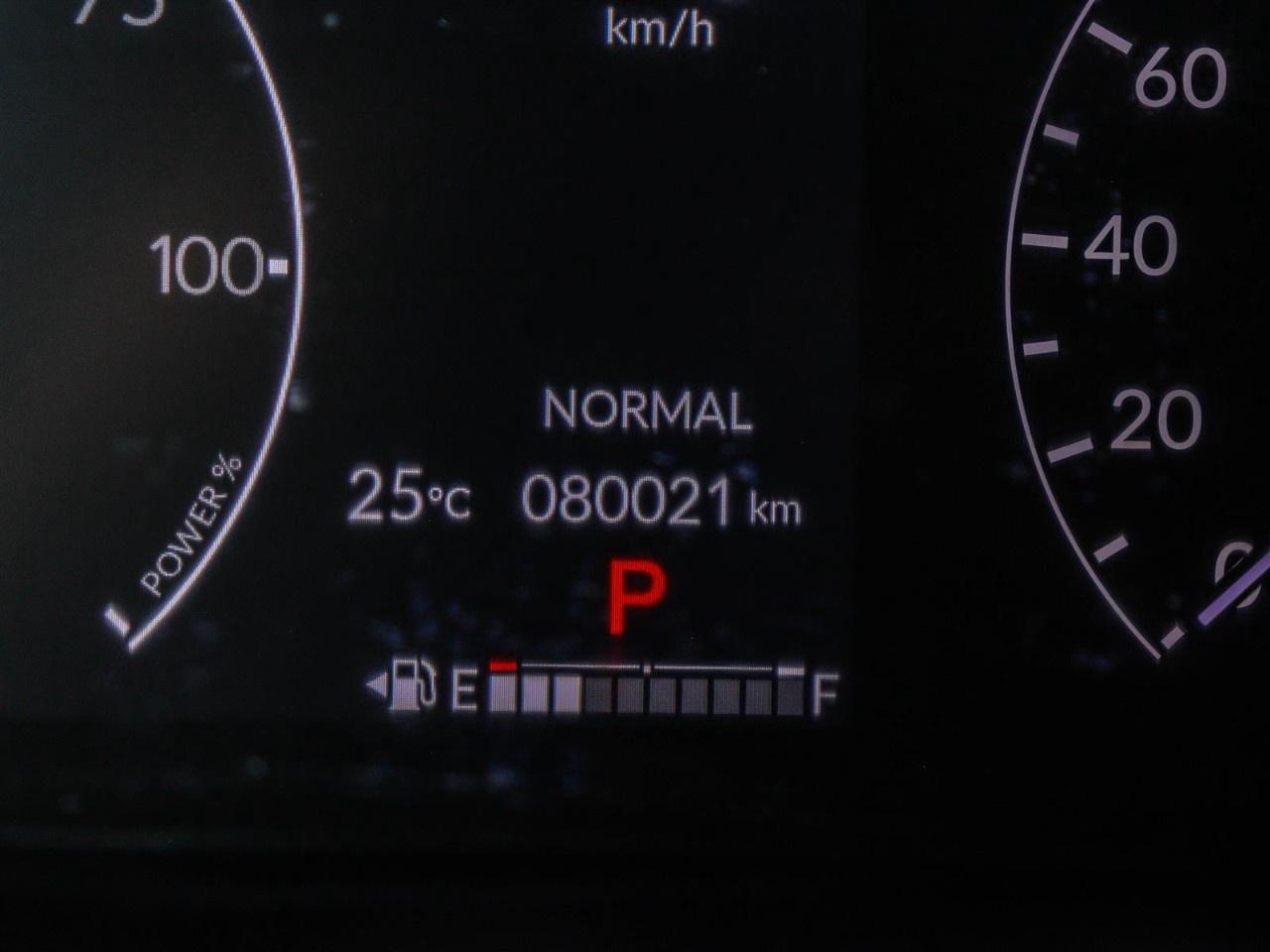 2023 Honda CR-V Hybrid Touring AWD Photo