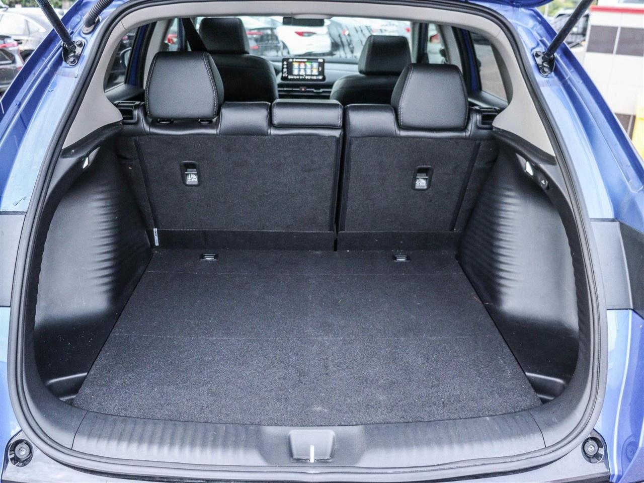 2024 Honda HR-V Ex-L Navi Awd Cvt Photo