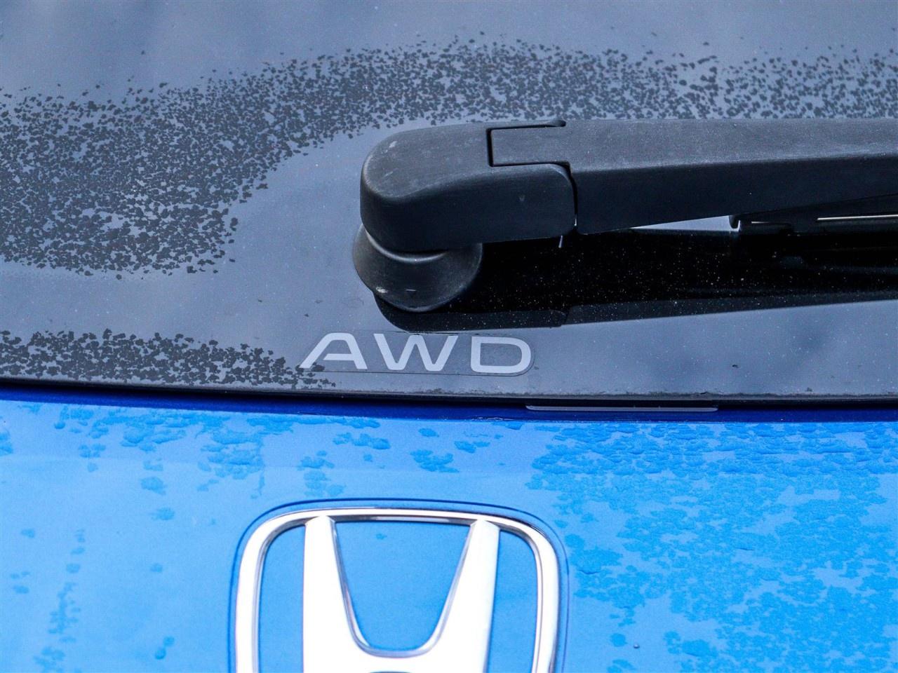2024 Honda HR-V Ex-L Navi Awd Cvt Photo