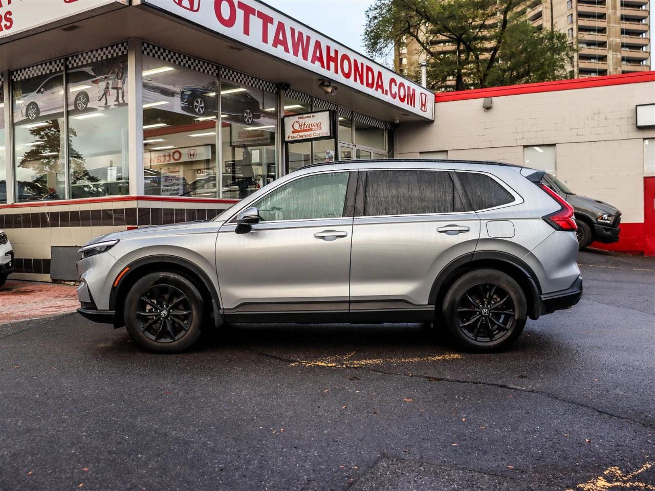 2025 Honda CR-V Sport AWD Photo4