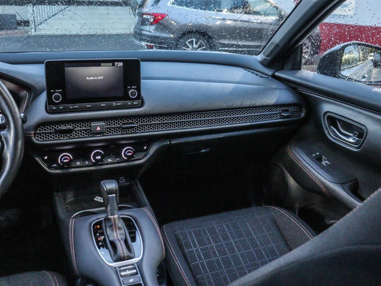 2025 Honda HR-V Sport AWD CVT Photo