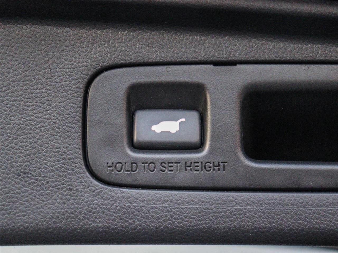 2024 Honda CR-V Hybrid EX-L AWD Photo