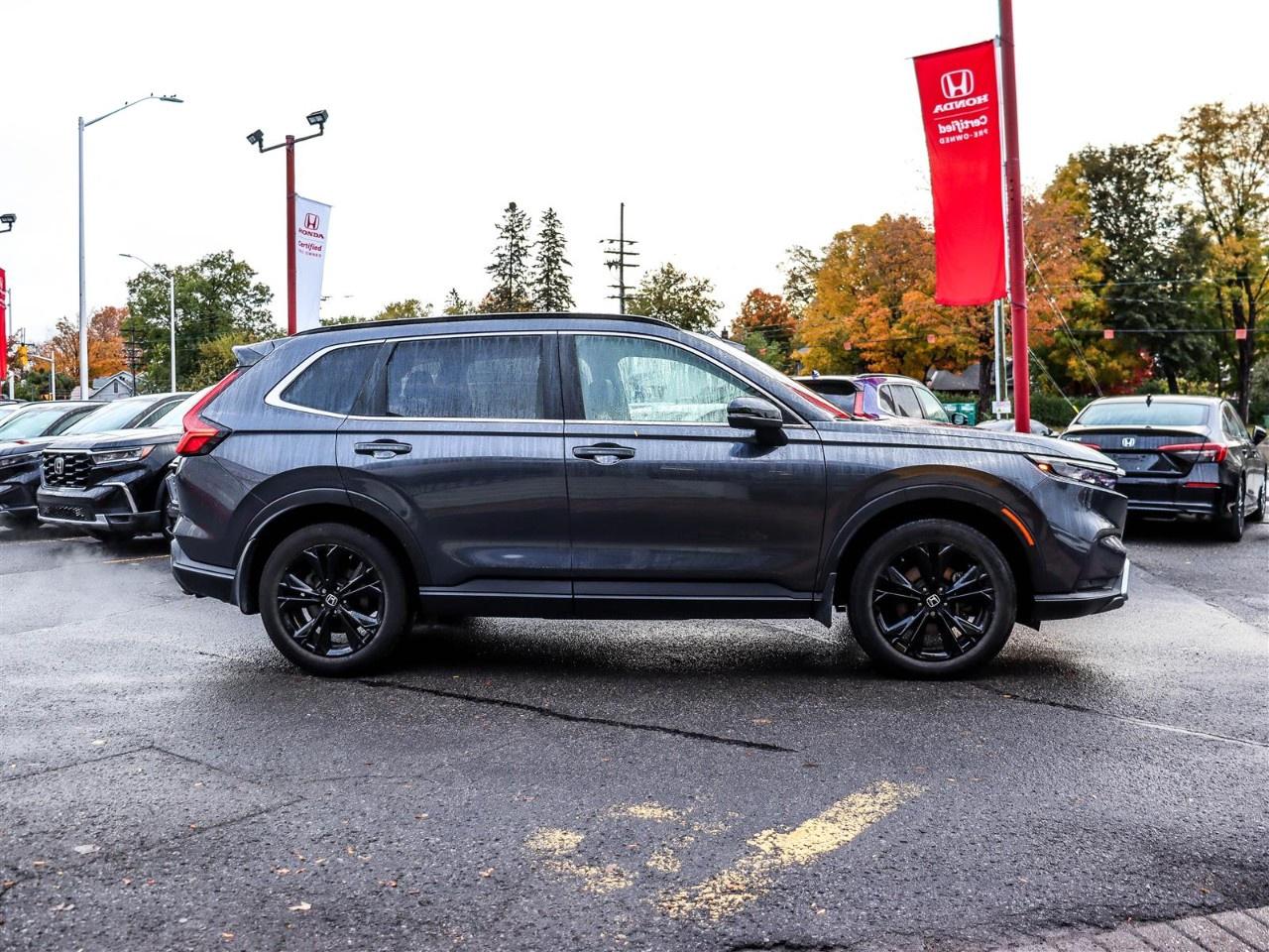 2024 Honda CR-V Hybrid Touring AWD Photo