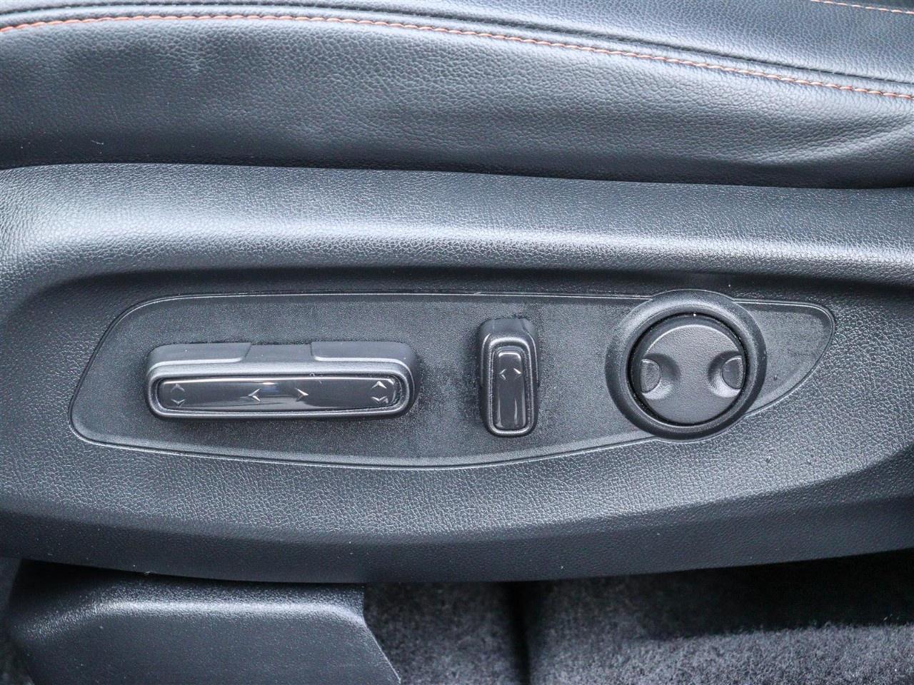 2024 Honda CR-V Hybrid Touring AWD Photo