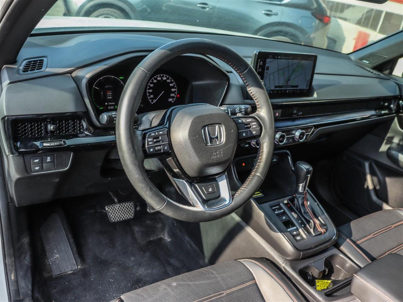 2023 Honda CR-V Hybrid Touring AWD Photo